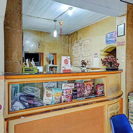 Oyo 90238 Hotel Nusantara Чиребон Экстерьер фото
